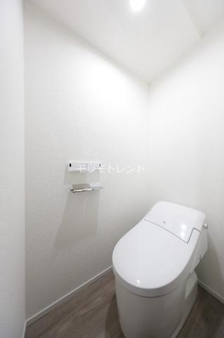 東京メトロ丸ノ内線 御茶ノ水駅 徒歩7分 5階建 築3年のトイレ写真