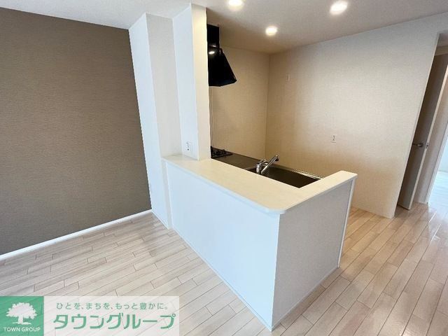 サニーコートIIIの居間写真