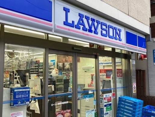 コンビニ　ローソン荏原中延駅前店（コンビニ）まで76m