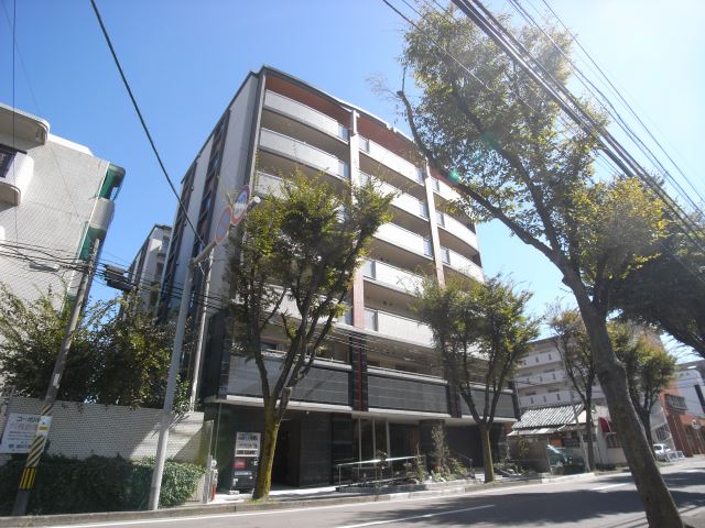 建物外観　現物写真