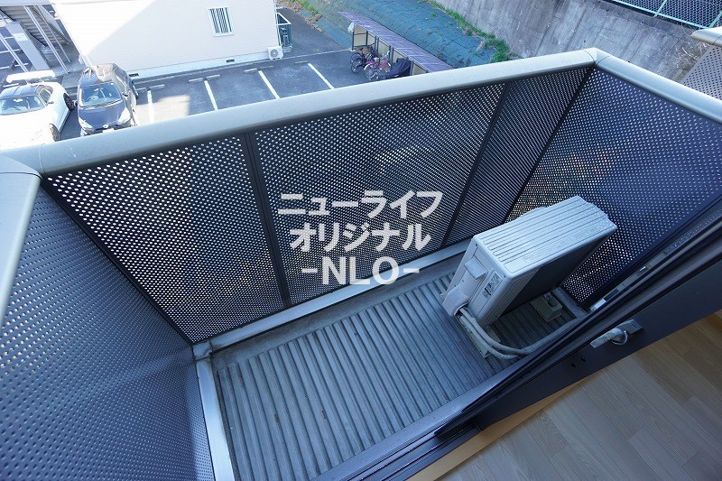 バルコニー　南東向きでお洗濯物がよく乾きます☆
