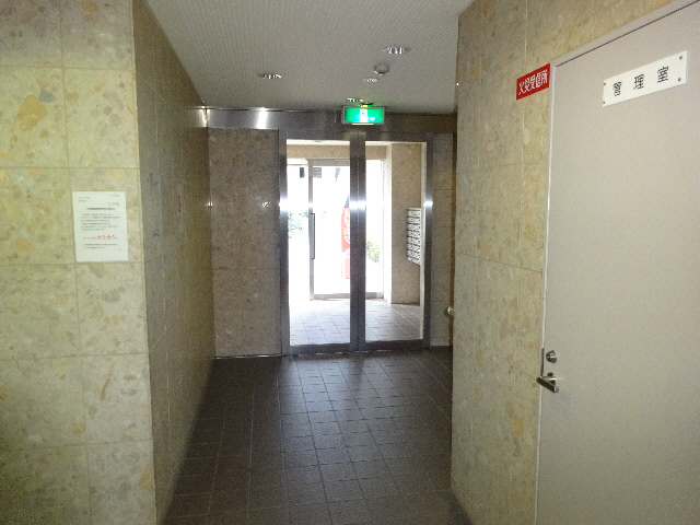 エントランス　エントランス部分