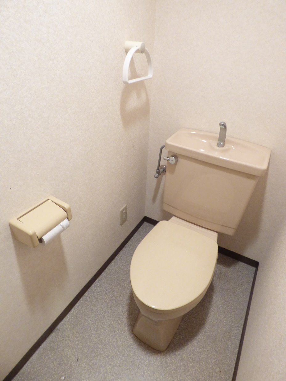 トイレ　別部屋参考写真