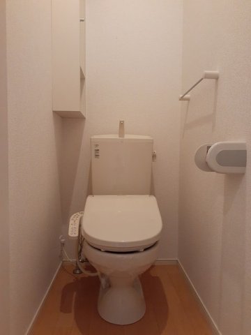 ハウス フリーデのトイレ写真