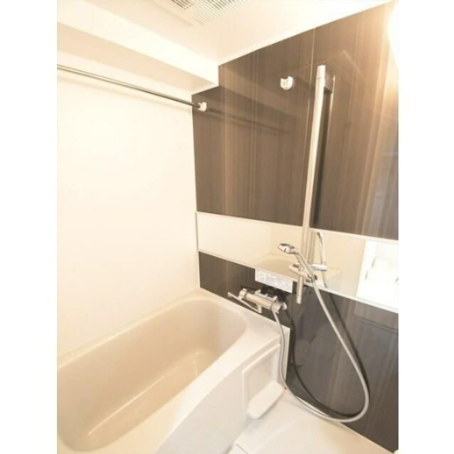バス・シャワールーム　別部屋参考写真