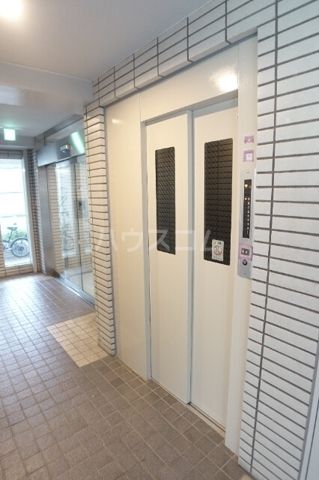 グリーンパーク横須賀中央の外観写真
