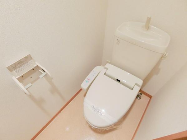 トイレ　写真は別のお部屋のイメージです　現況優先