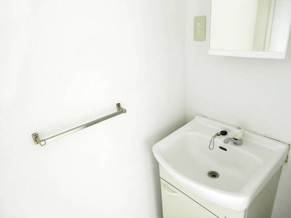 洗面設備　ビレッジハウスの同一物件・同一タイプの間取りの写真です