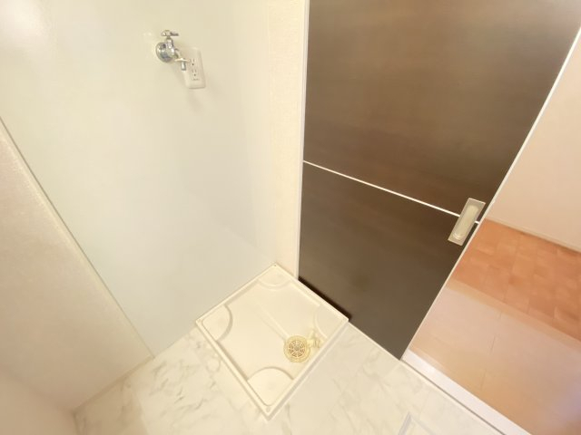 その他設備　洗濯機置場