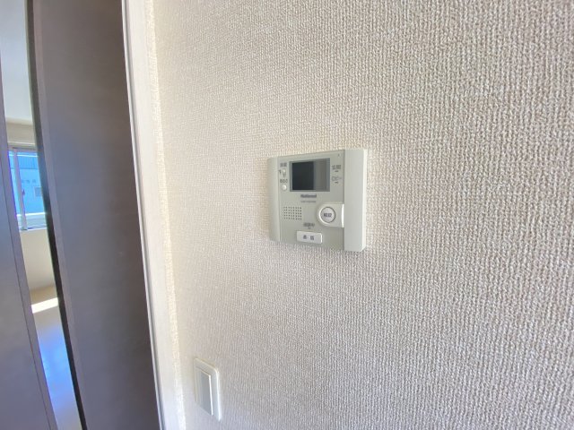 セキュリティ　モニター付インターホン