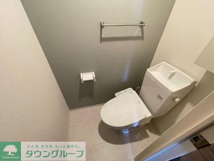 ＪＲ武蔵野線 吉川美南駅 徒歩13分 3階建 築3年のトイレ写真