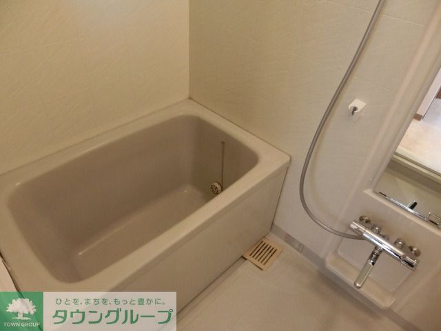 バス・シャワールーム　お問合せはタウンハウジングまで！※現地待合わせ相談可能