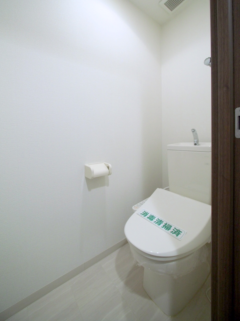 トイレ　ウォシュレット付きのトイレです♪