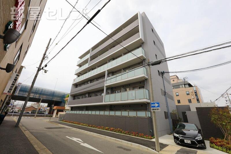 プロセルム上坂の外観写真