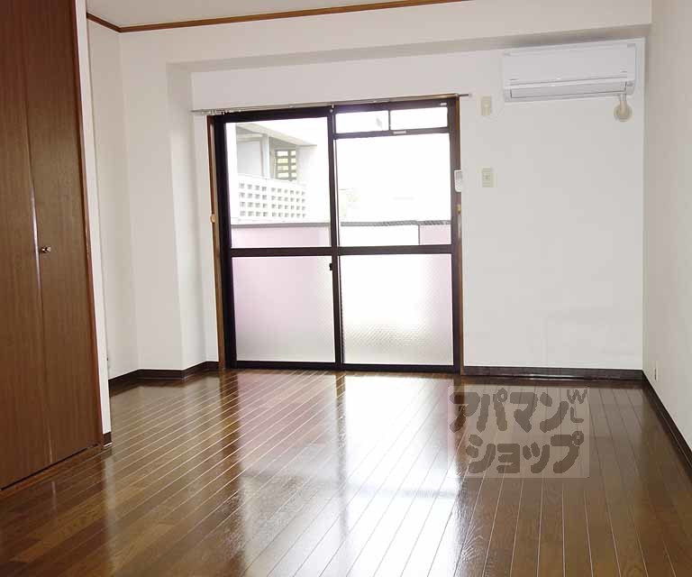 Whisker31の居間写真