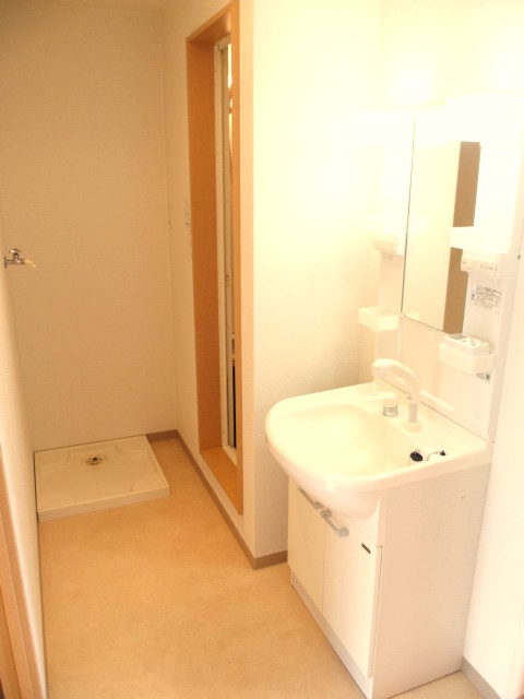 洗面設備　別部屋参考写真
