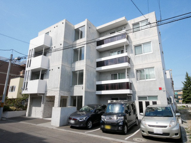 建物外観　人気のデザイナーズマンションです☆