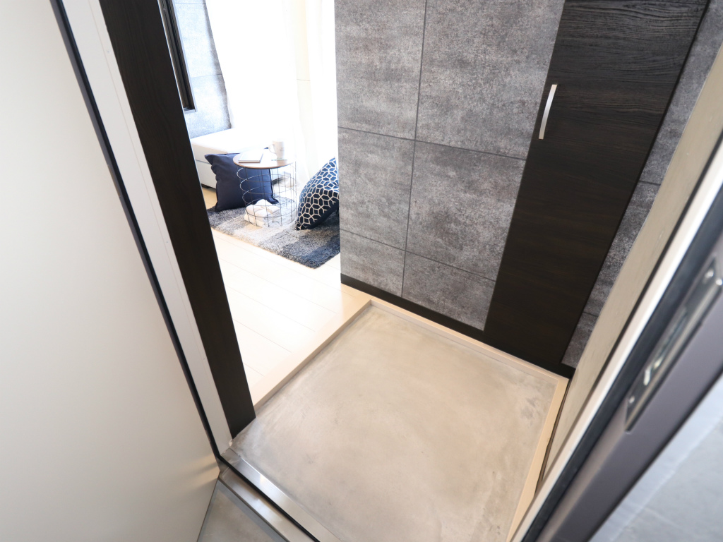 玄関　鹿児島市のお部屋探しは不動産の日本興業グループへ♪