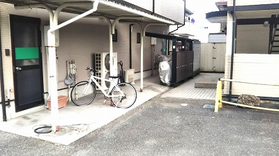 エントランス　駐車場
