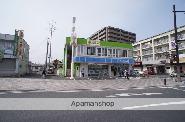 コンビニ　ローソン中庄駅前店（コンビニ）まで750m