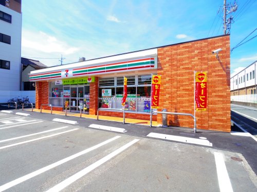 コンビニ　セブンイレブン 静岡八幡1丁目店（コンビニ）まで458m
