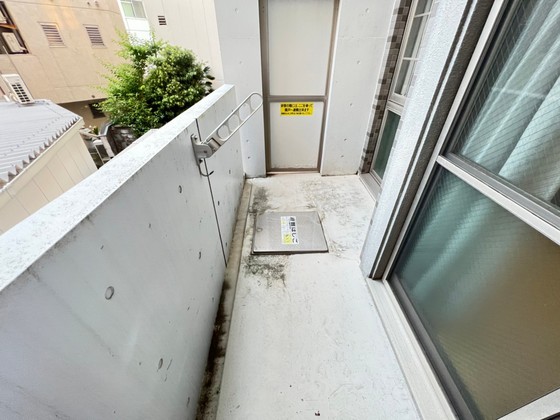 バルコニー　※別号室の写真使用