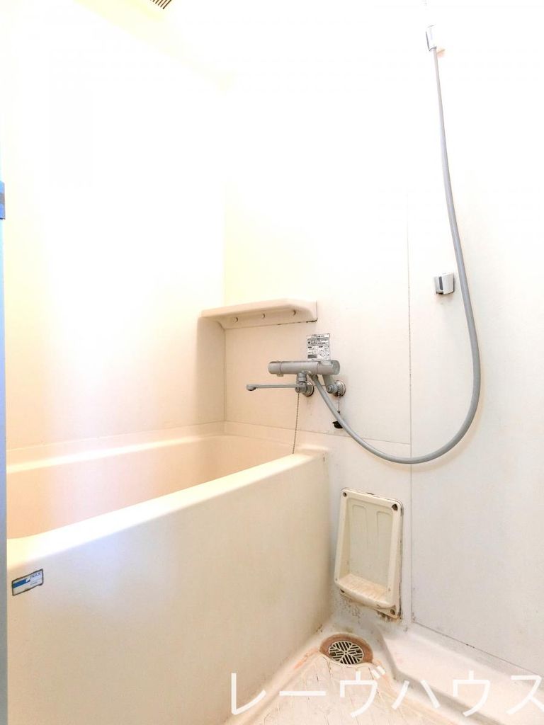 バス・シャワールーム　バス