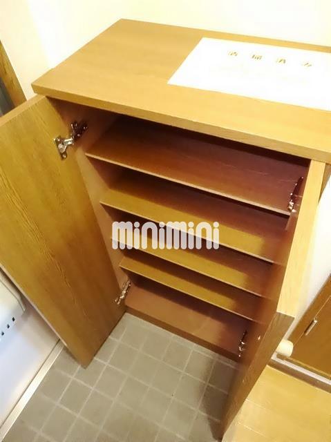 その他設備　下駄箱