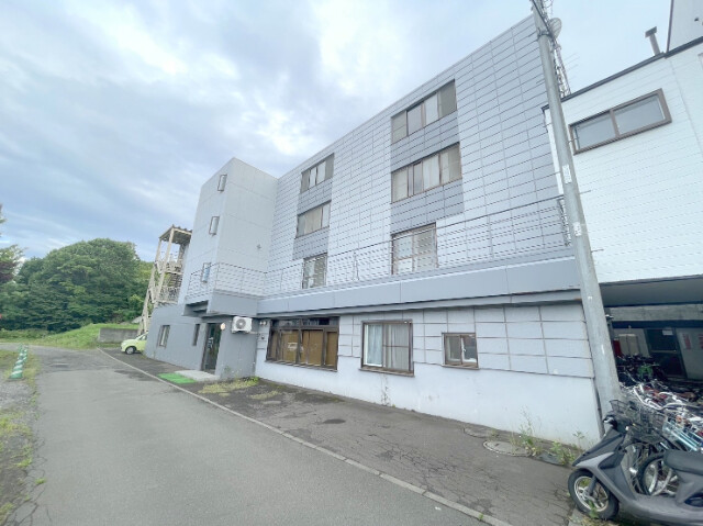 札幌市手稲区稲穂三条のマンションの建物外観