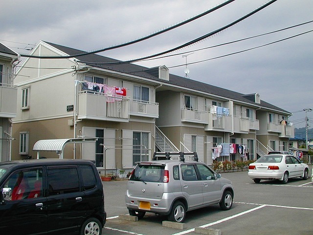 ロイヤルパレスＢの建物外観