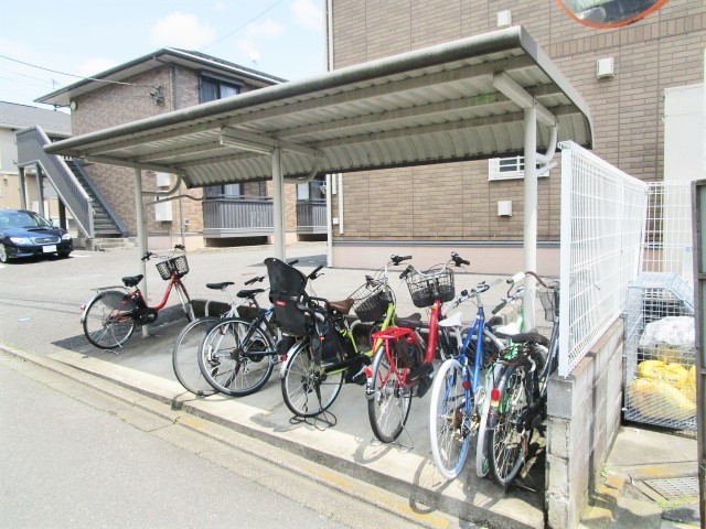 【サンモール町田Iの駐車場】