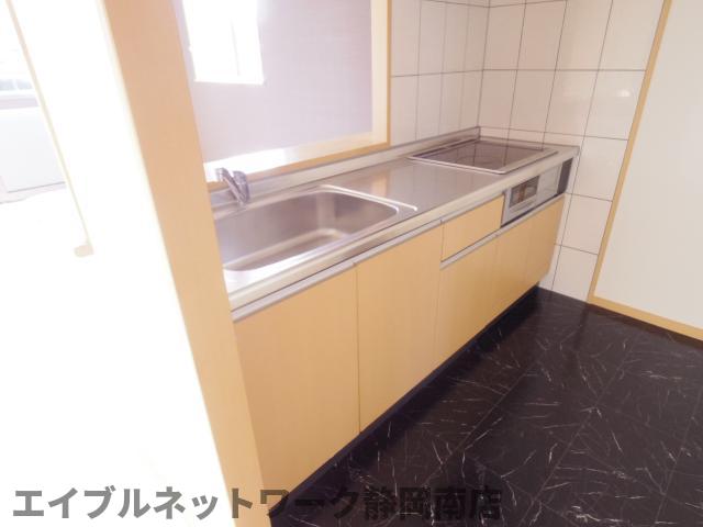 キッチン　キッチンです