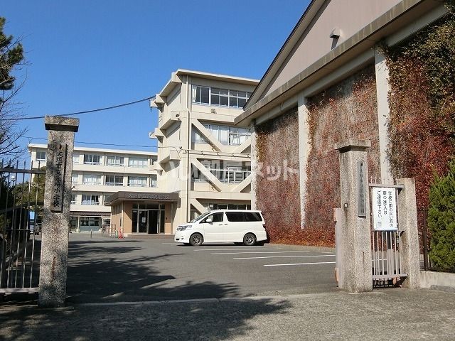 【荒川ラインハイツの小学校】