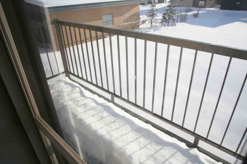 バルコニー　バルコニー