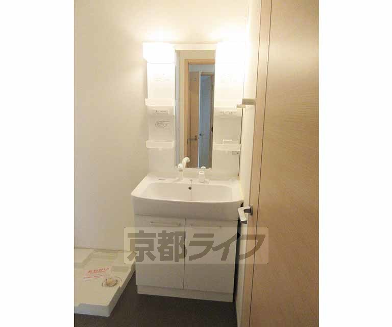 洗面設備　独立洗面台