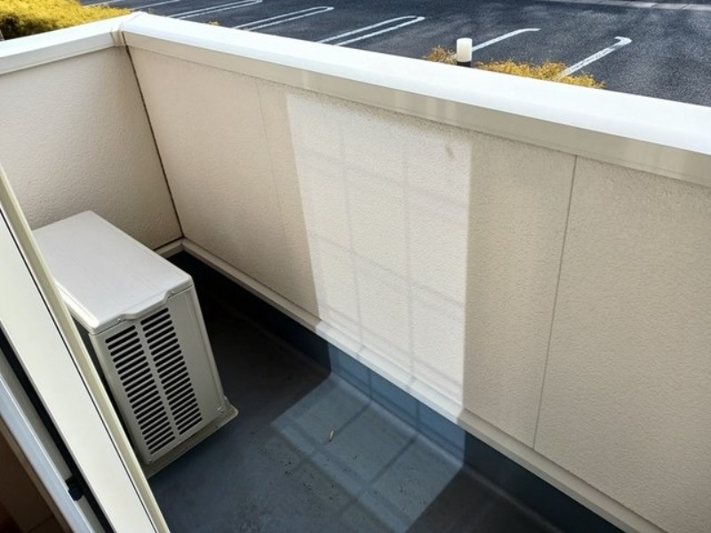 バルコニー　図面と現状に相違がある場合には現状を優先