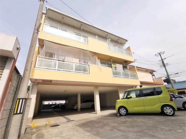 【堺市北区南花田町のマンションの建物外観】