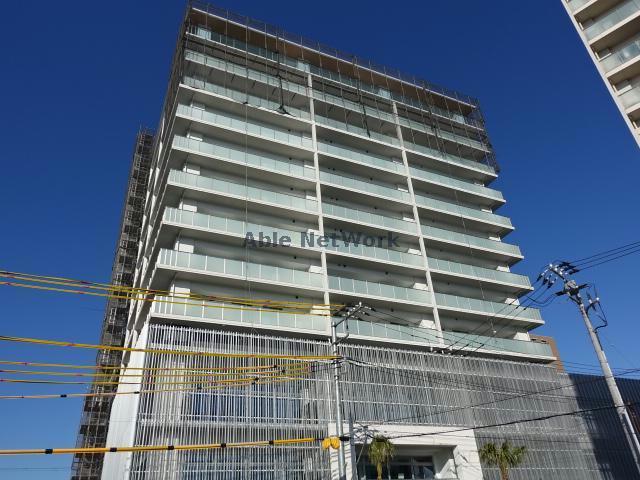 建物外観　建築中