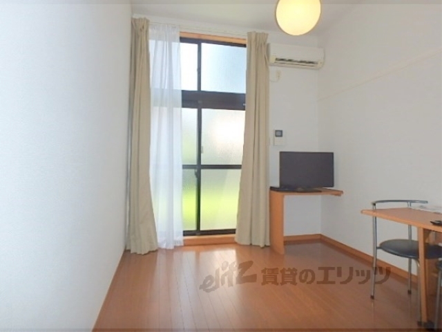 居室・リビング　洋室