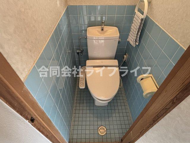トイレ　落ち着いたトイレです