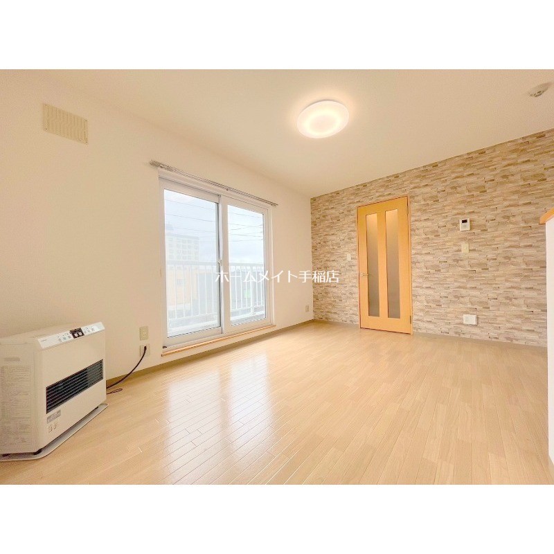 居室・リビング　明るいリビング♪