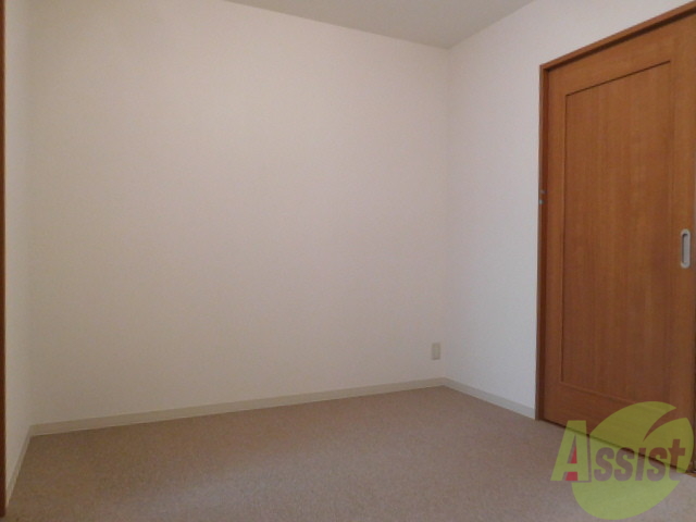 その他部屋・スペース　寝室もゆったりですよ！