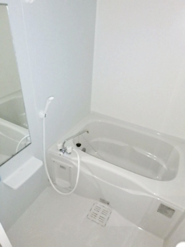 バス・シャワールーム　図面と現状に相違がある場合には現状を優先