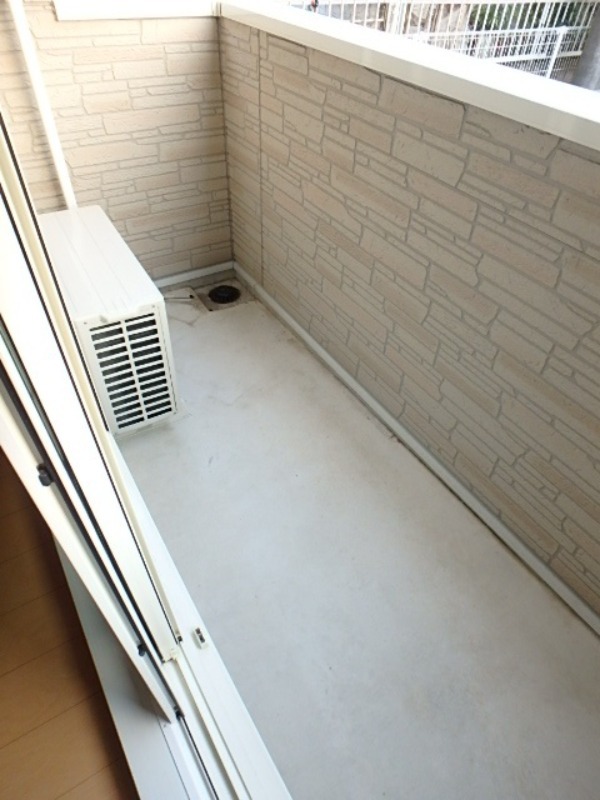 バルコニー　図面と現状に相違がある場合には現状を優先