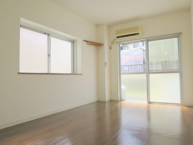 居室・リビング　★洋室7.2帖★