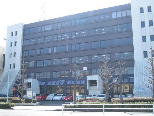 役所　稲城市役所（役所）まで692m