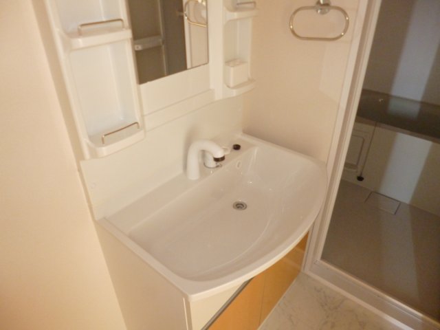 洗面設備　洗髪洗面化粧台