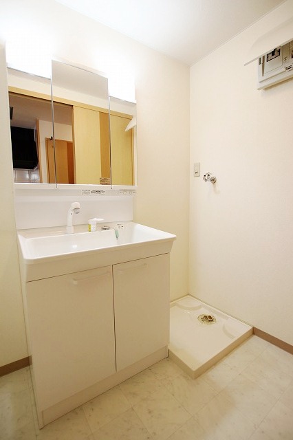 洗面設備　同物件別号室