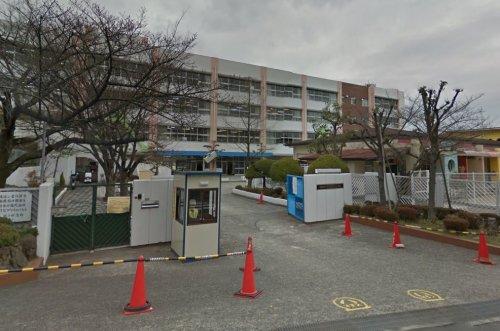 小学校　大阪狭山市立南第三小学校（小学校）まで248m