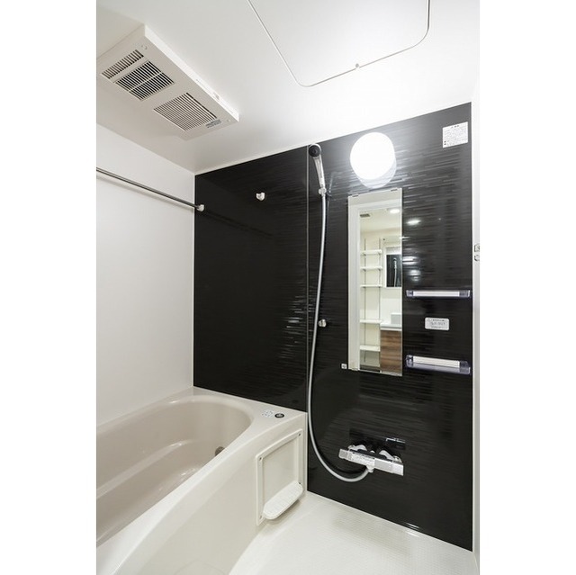 バス・シャワールーム　バス